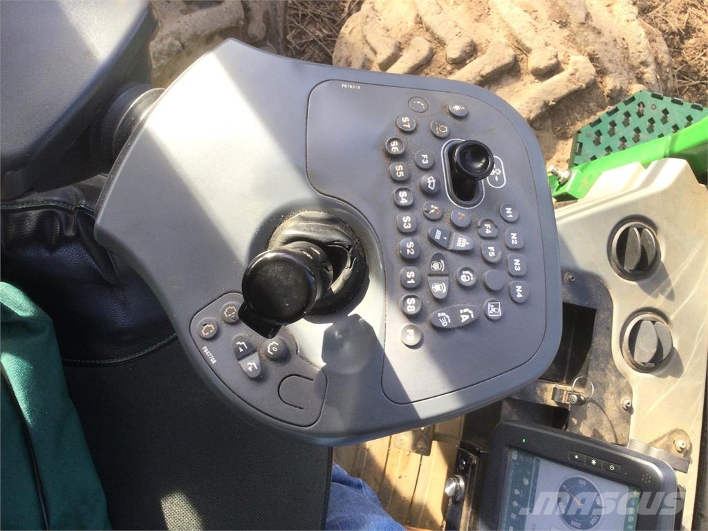 John Deere 1510G Kuormatraktorit
