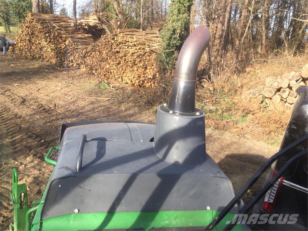 John Deere 1510G Kuormatraktorit