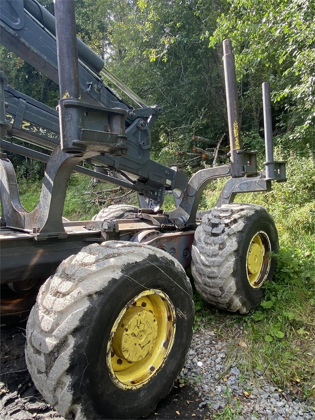 John Deere 1510G Lesné traktory