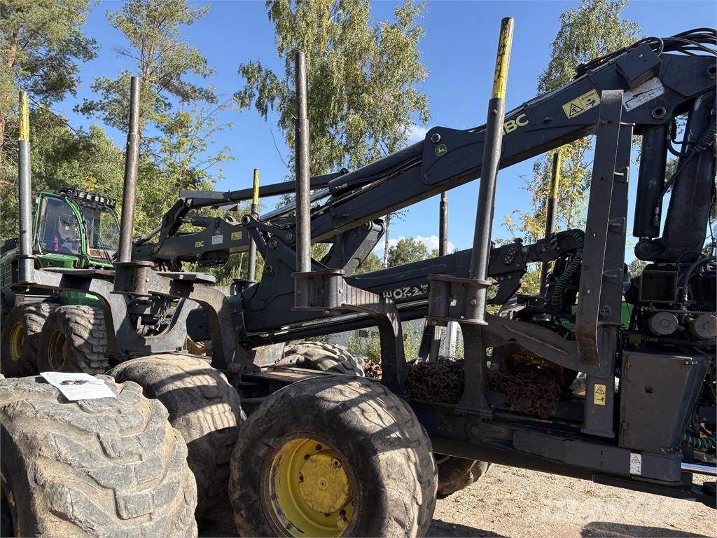 John Deere 1510G Lesné traktory