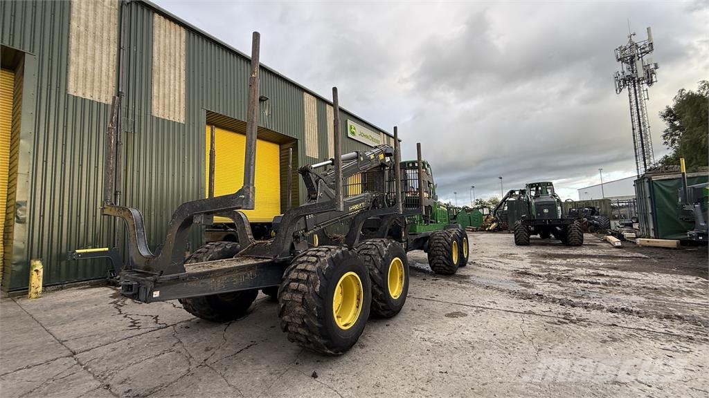 John Deere 1510G Forwarder