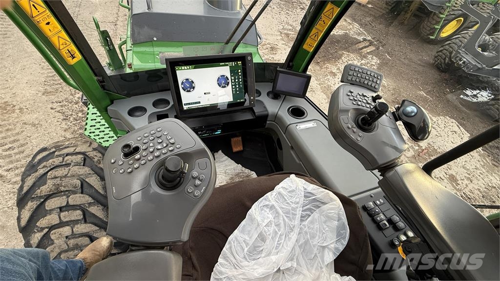John Deere 1510G Forwarder