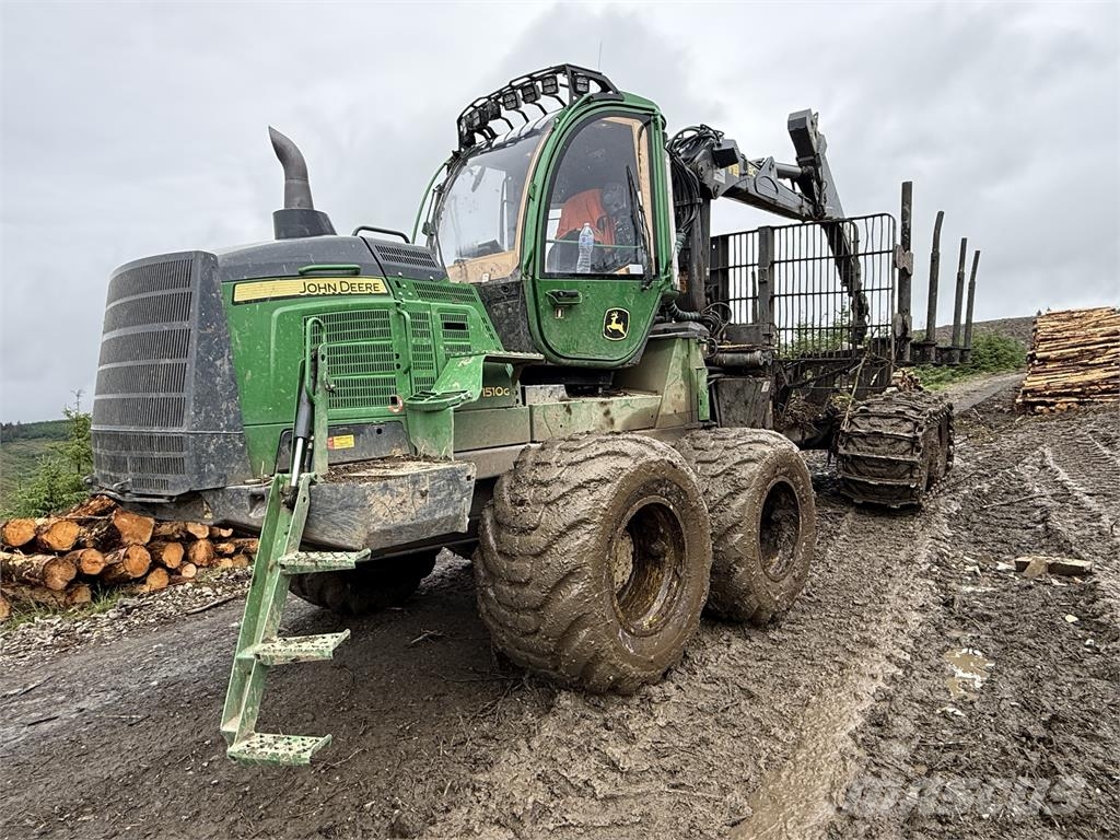 John Deere 1510G Forwarder