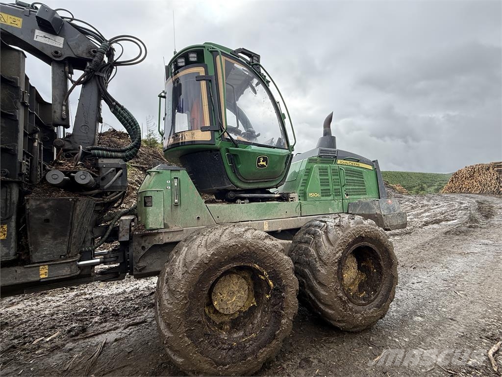 John Deere 1510G Forwarder