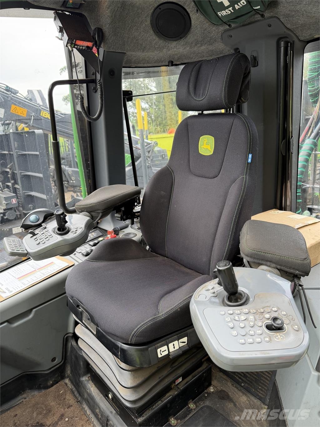John Deere 1510G Udkørselsmaskiner