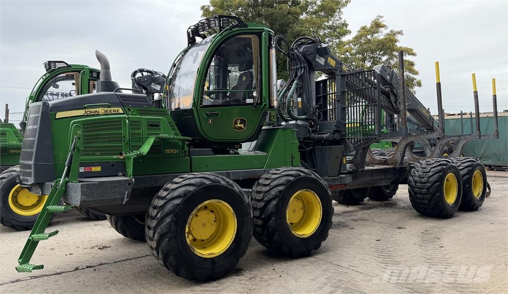 John Deere 1510G Udkørselsmaskiner