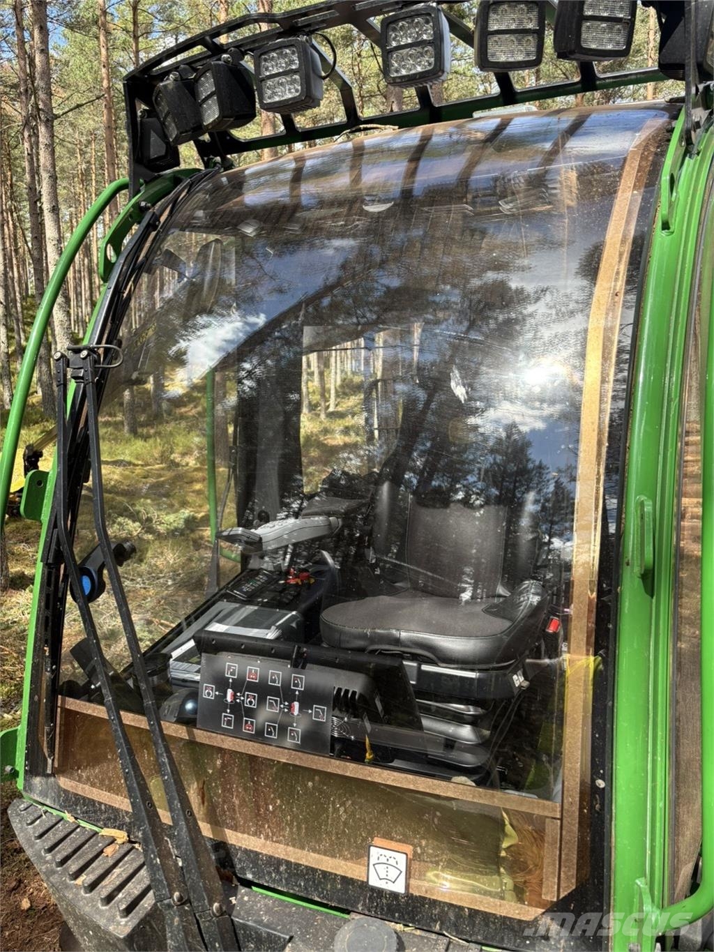 John Deere 1510G Forvarderi
