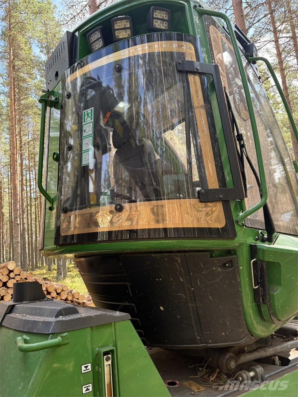 John Deere 1510G Forvarderi