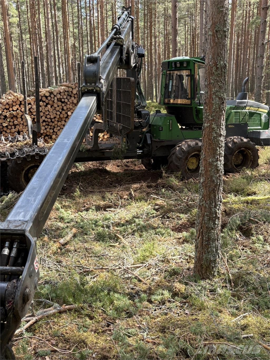 John Deere 1510G Forvarderi