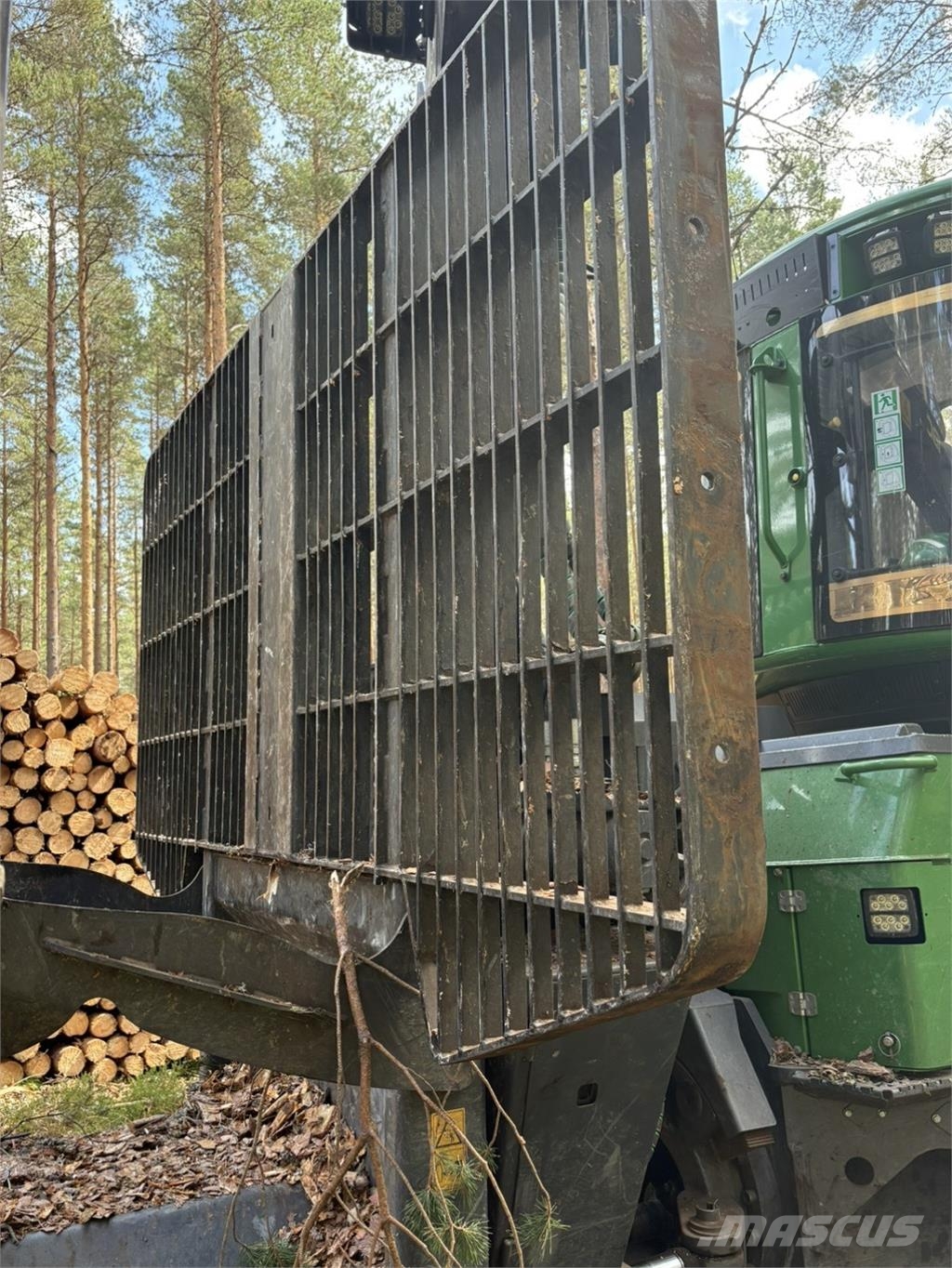 John Deere 1510G Forvarderi