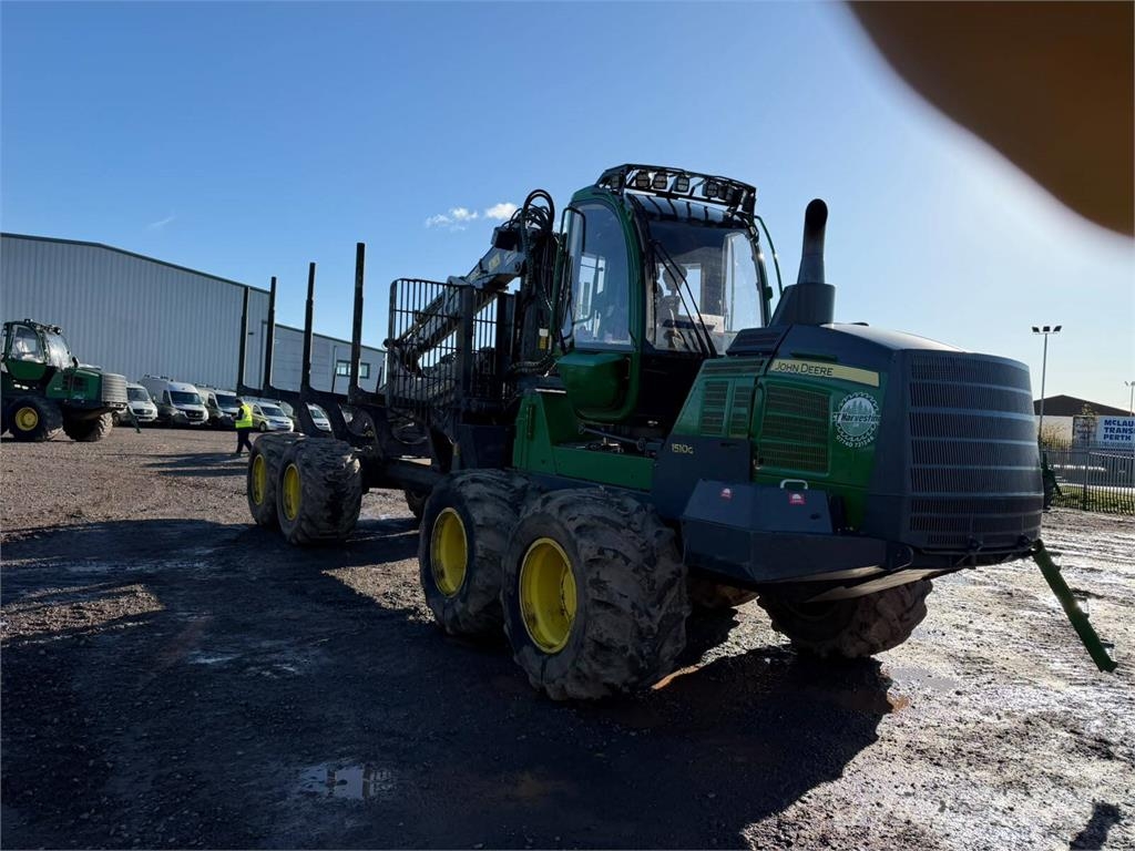 John Deere 1510G 원목 포워더