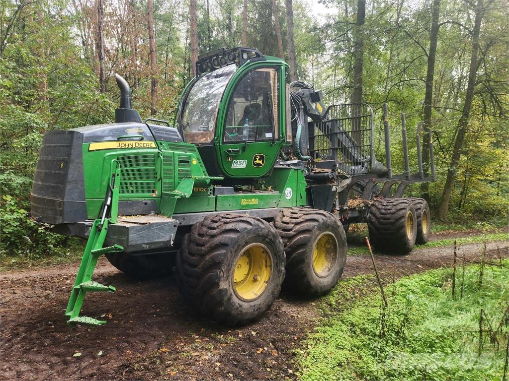 John Deere 1510G Forwarder