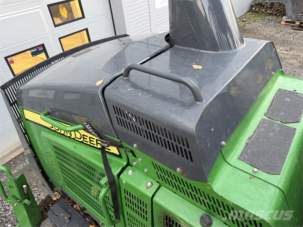 John Deere 1510G Lassbærere