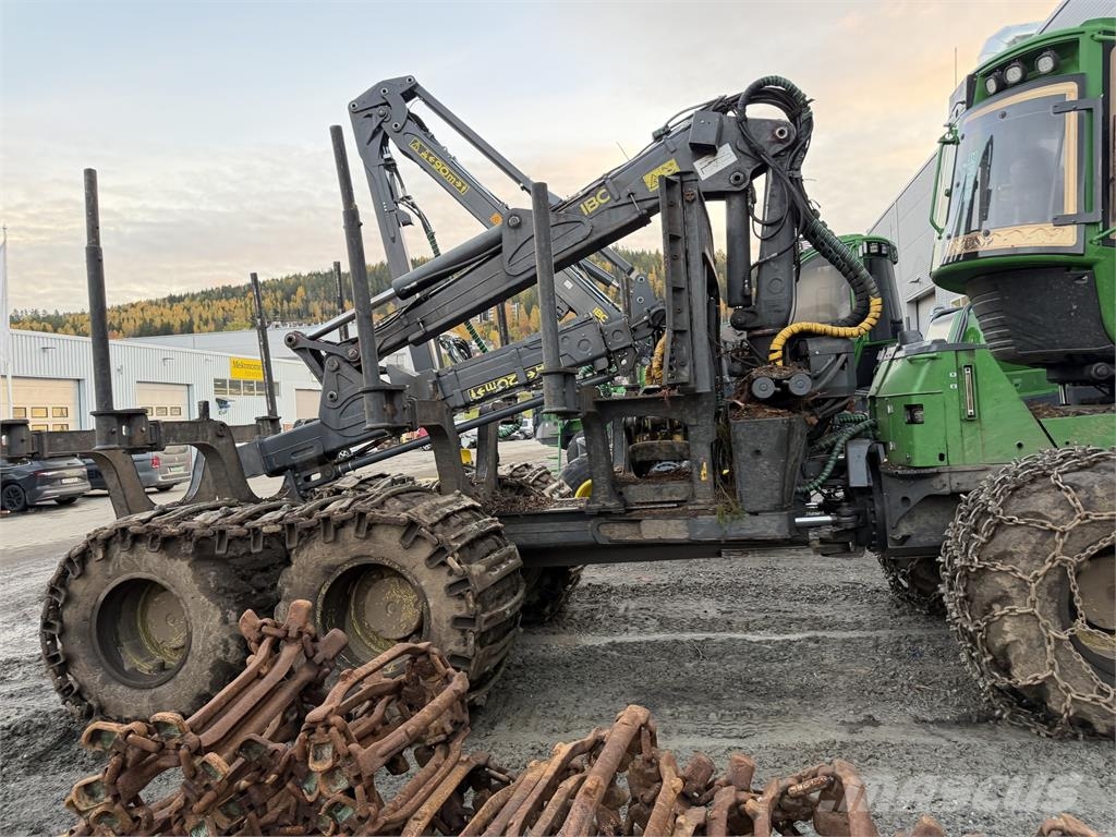John Deere 1510G Lassbærere