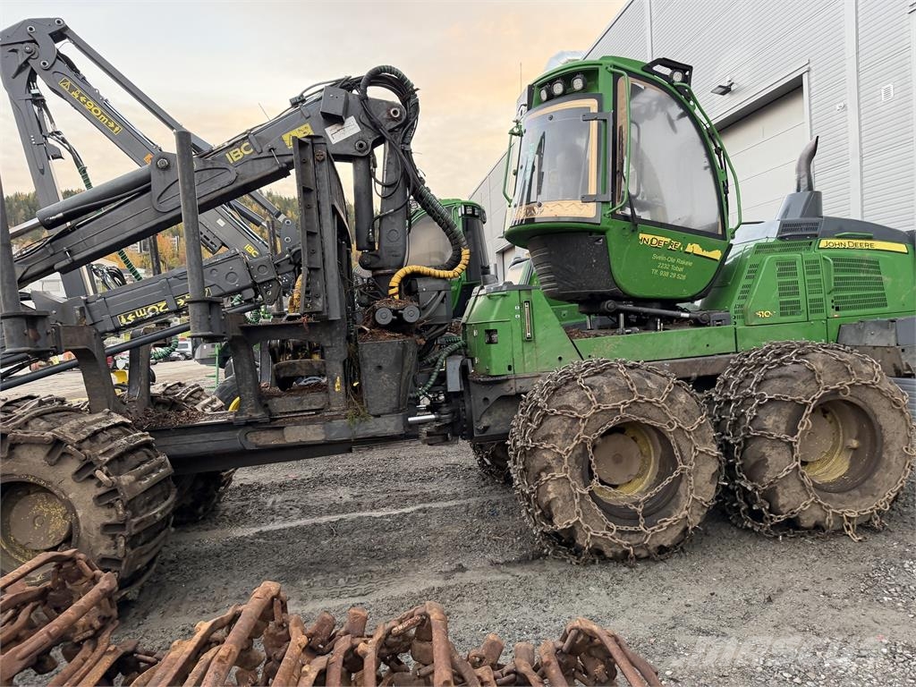 John Deere 1510G Lassbærere