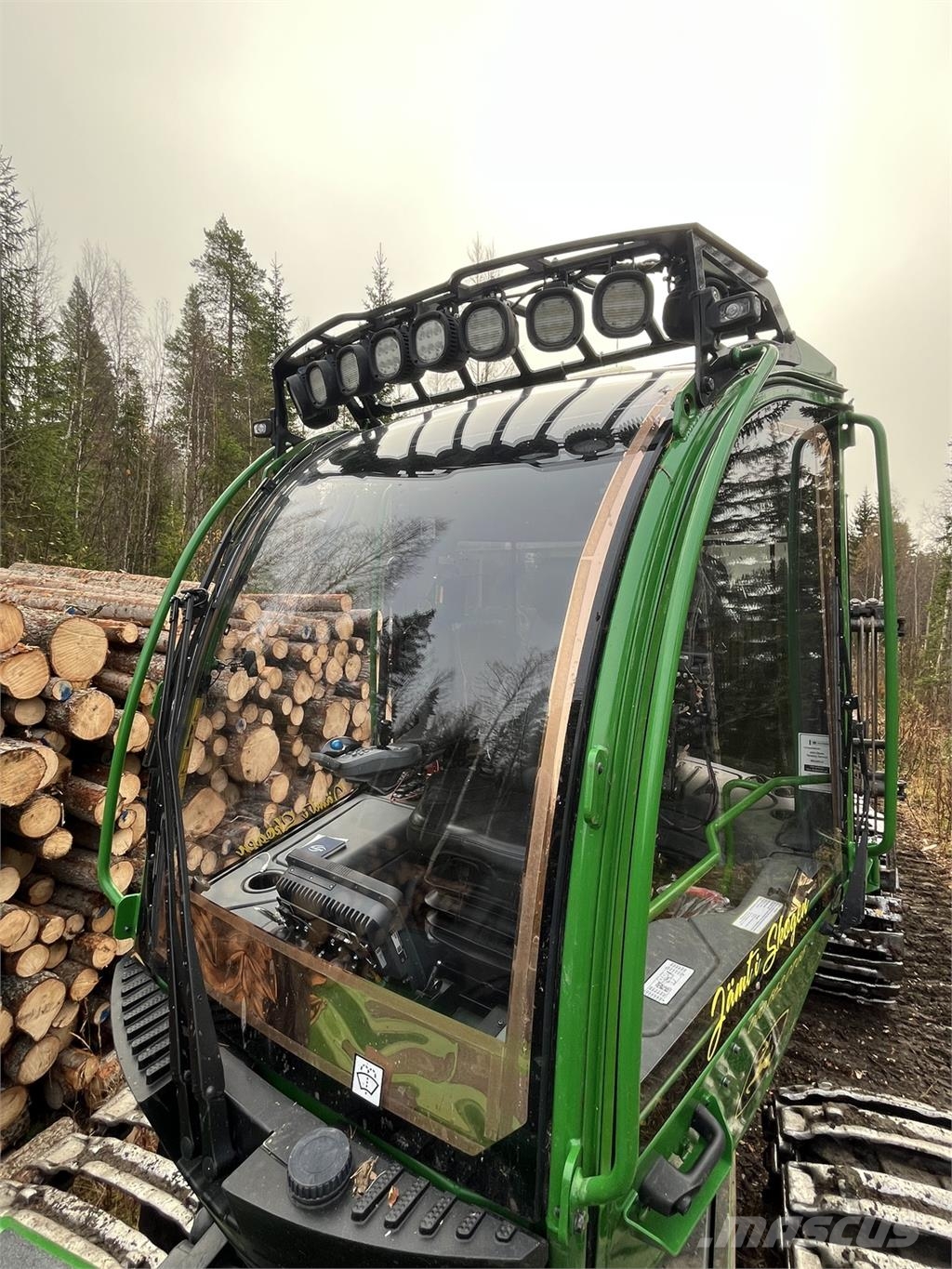 John Deere 1510G Forwarder