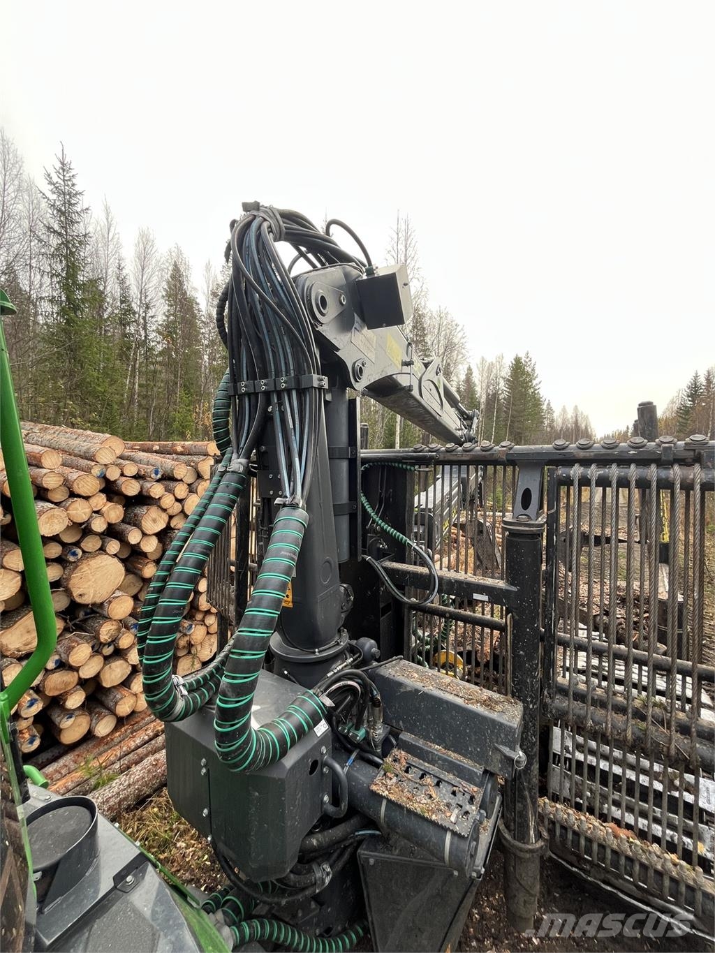 John Deere 1510G Forwarder