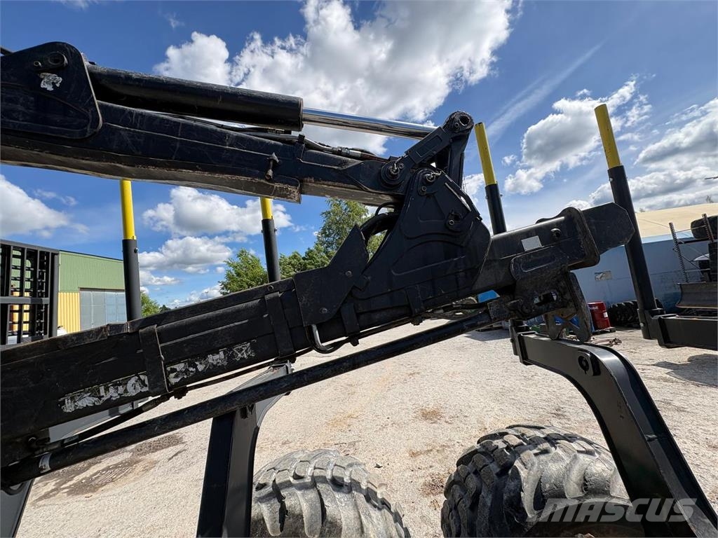 John Deere 1510G Lesné traktory