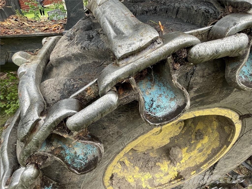 John Deere 1510G Lesné traktory