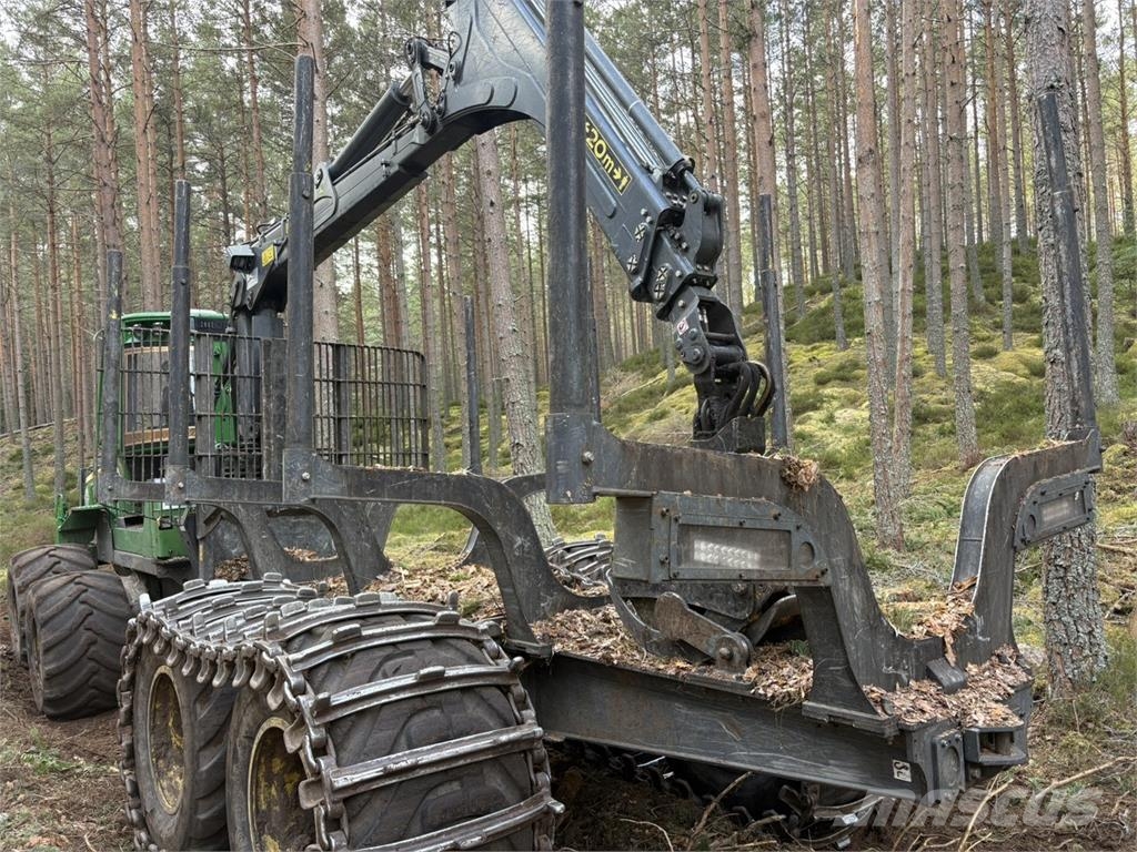 John Deere 1510G Forvarderi