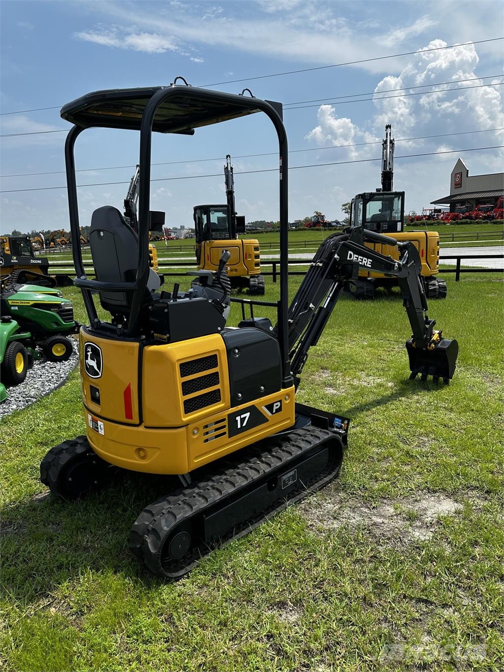 John Deere 17 P Мини-экскаваторы