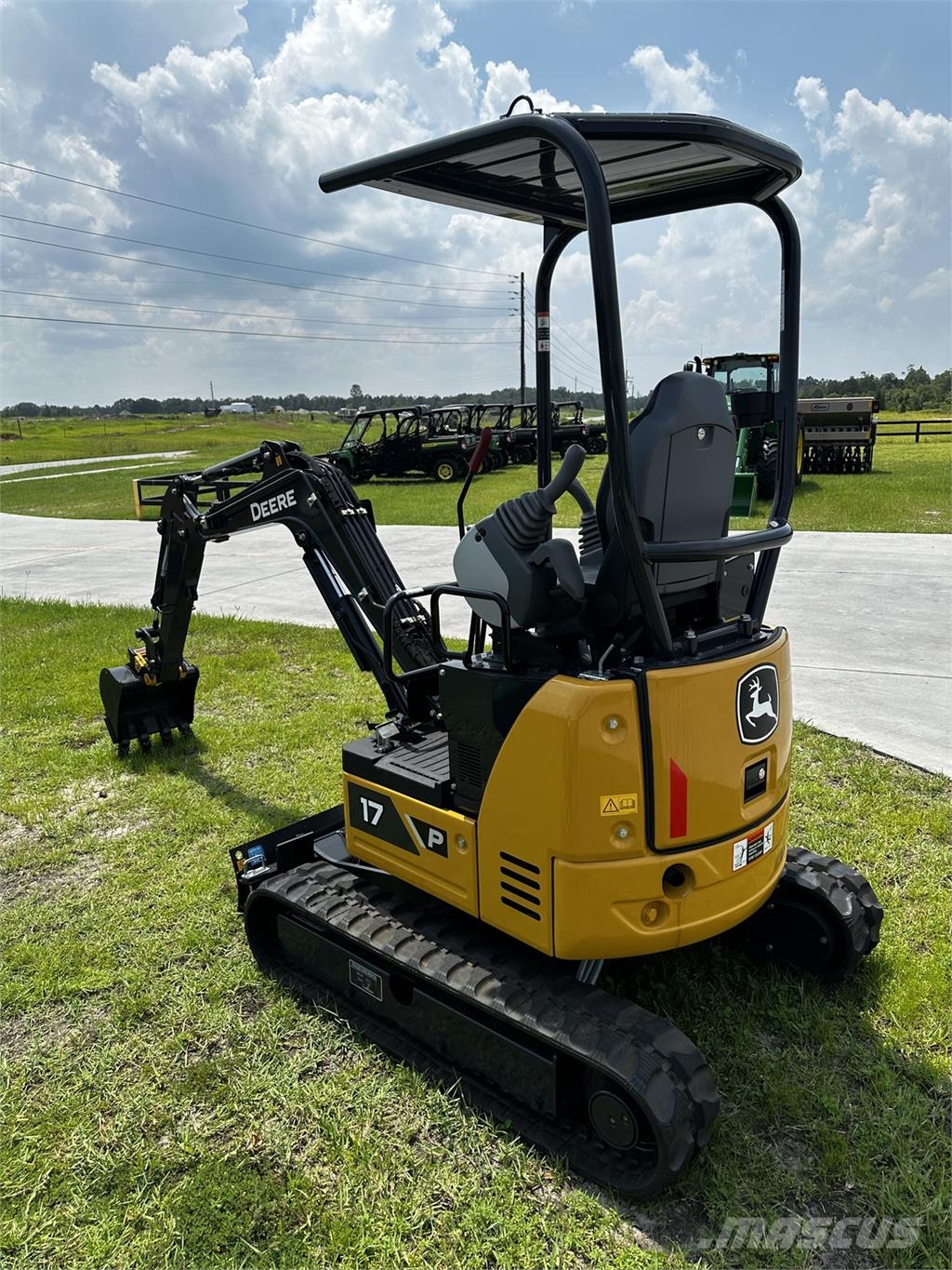 John Deere 17 P Мини-экскаваторы