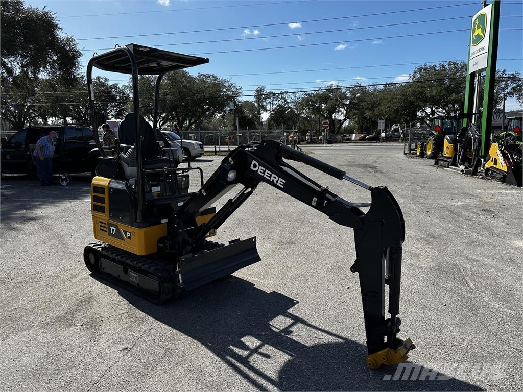 John Deere 17 P Minigravere <7t