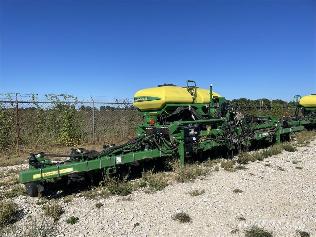 John Deere 1725 CCS معدات بذر