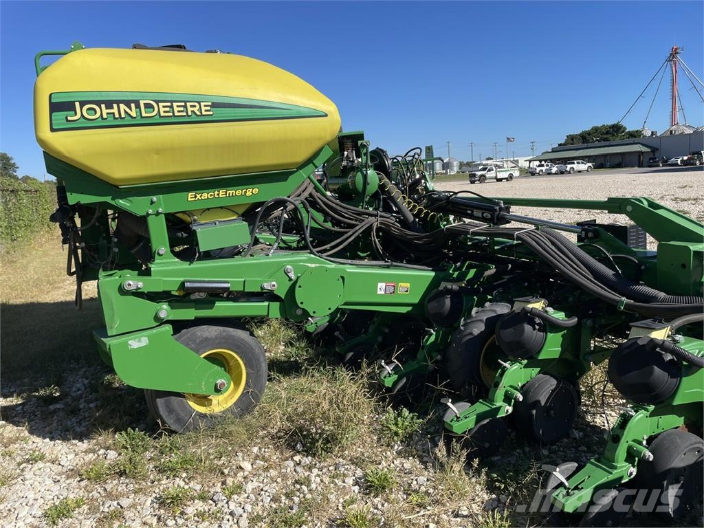 John Deere 1725 CCS معدات بذر