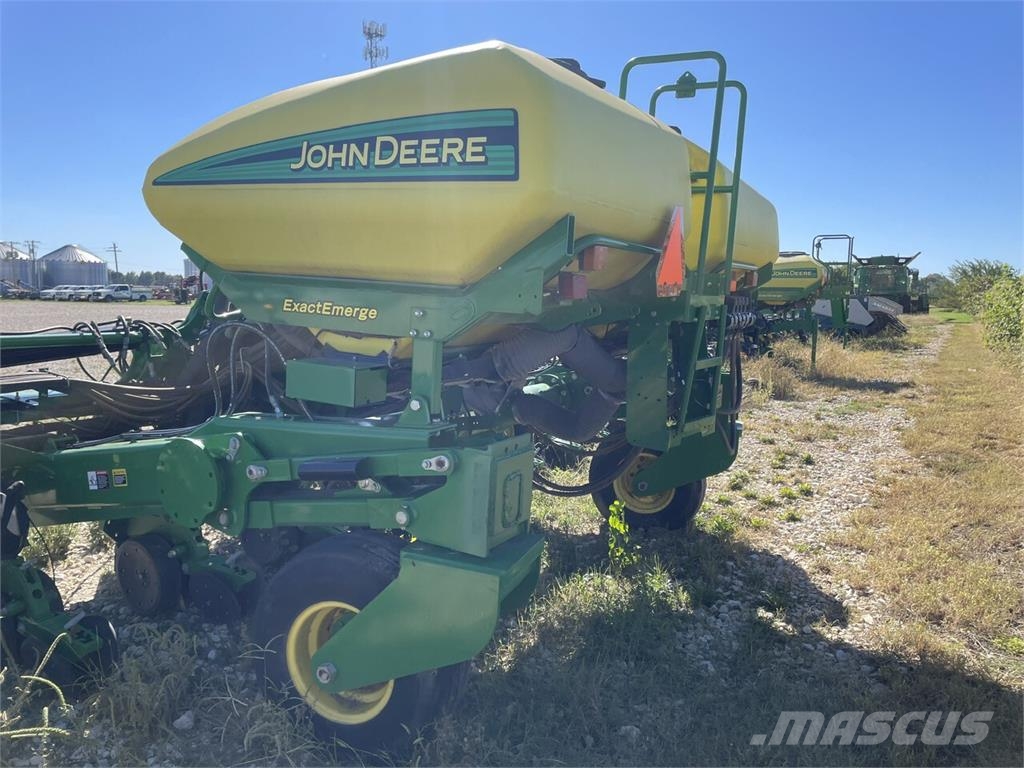 John Deere 1725 CCS معدات بذر