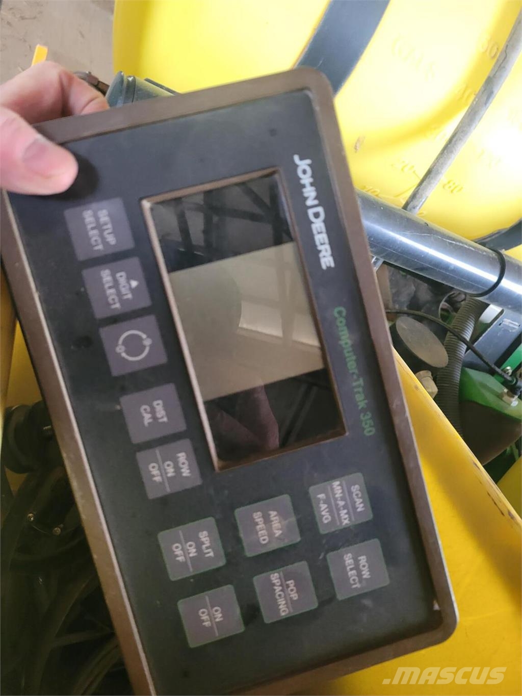 John Deere 1750 Sadiace stroje