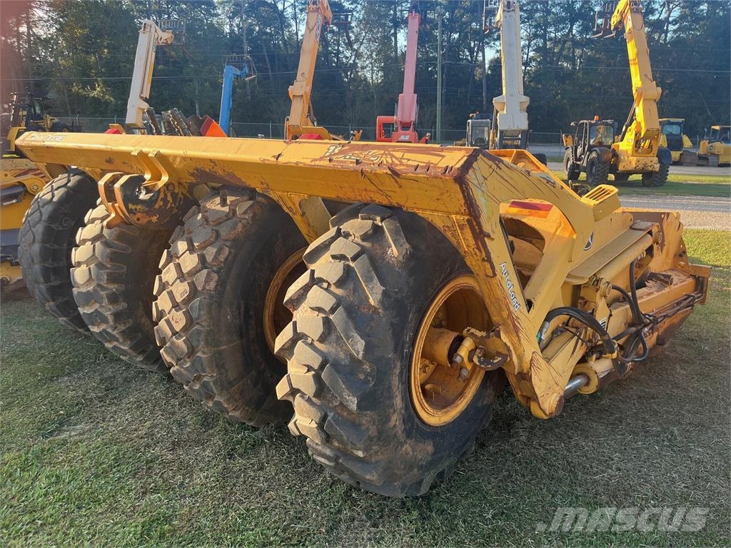 John Deere 1812C Tractors