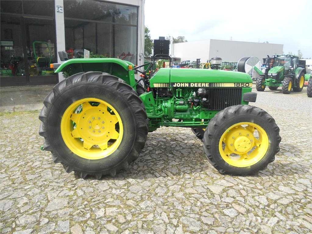John Deere 1850 Трактора