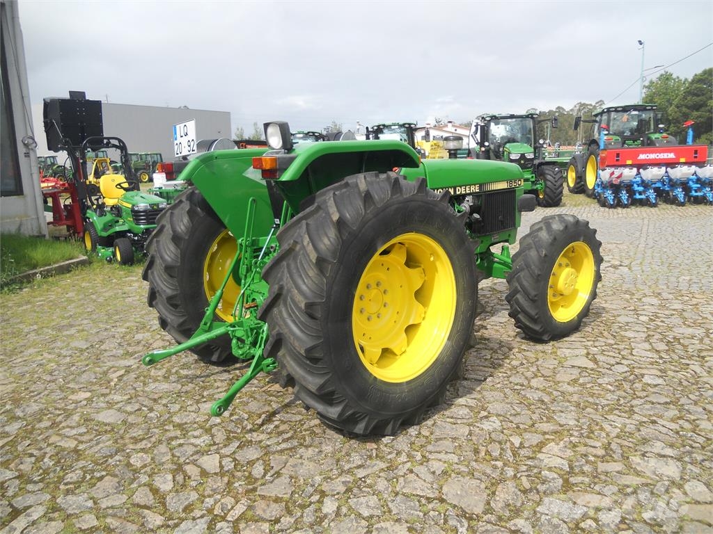 John Deere 1850 Трактора