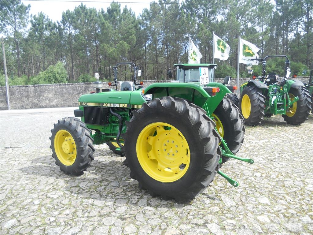 John Deere 1850 Трактора