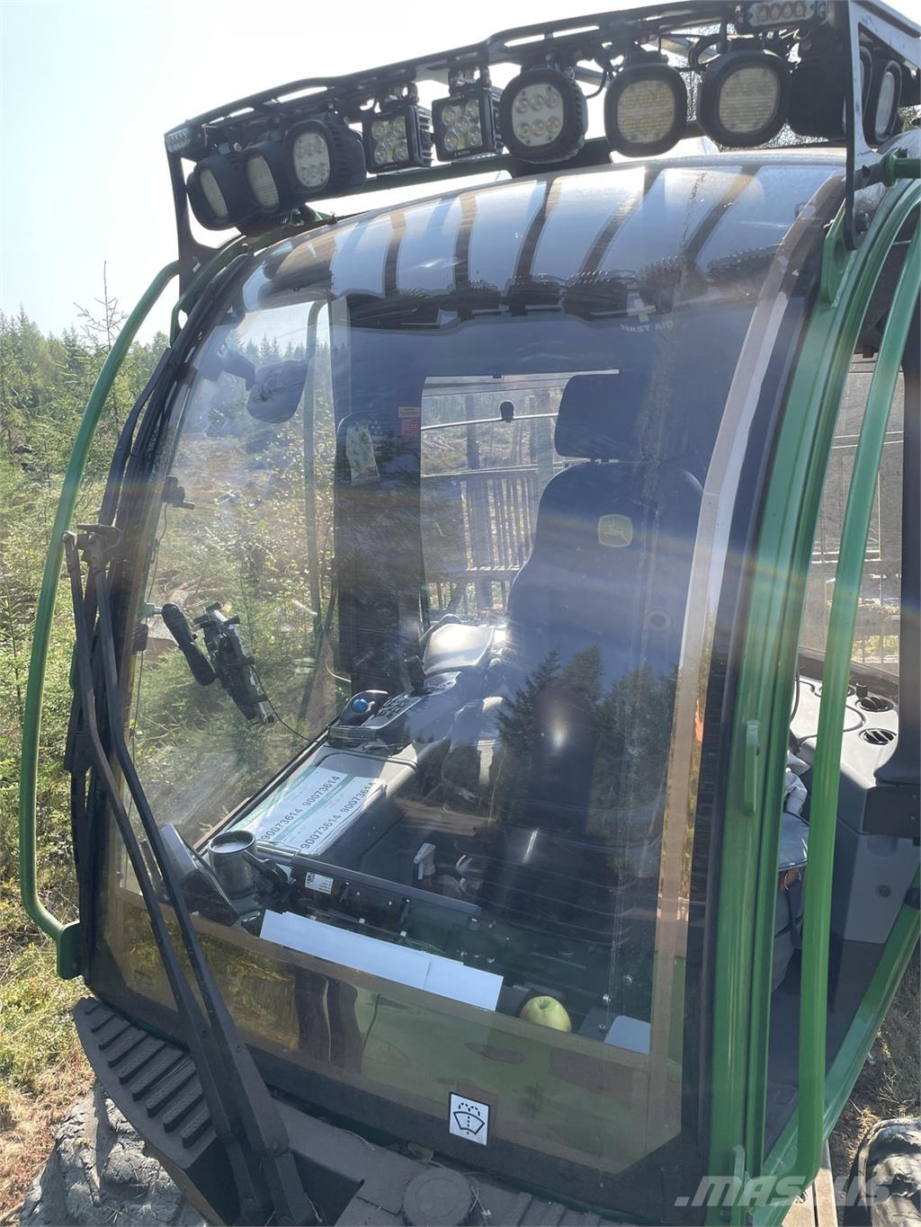 John Deere 1910G Lassbærere