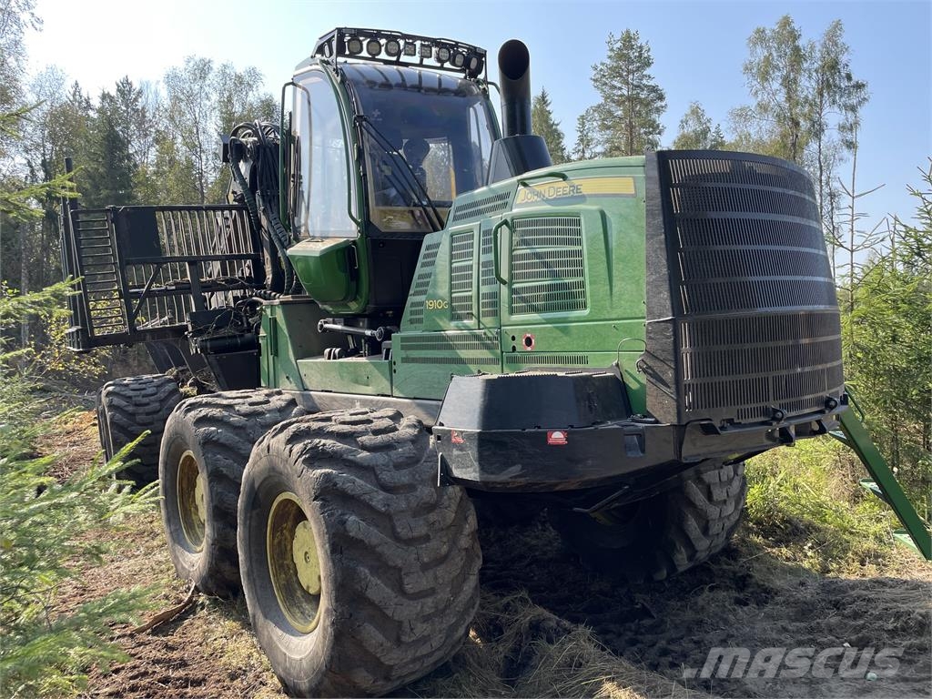 John Deere 1910G Lassbærere
