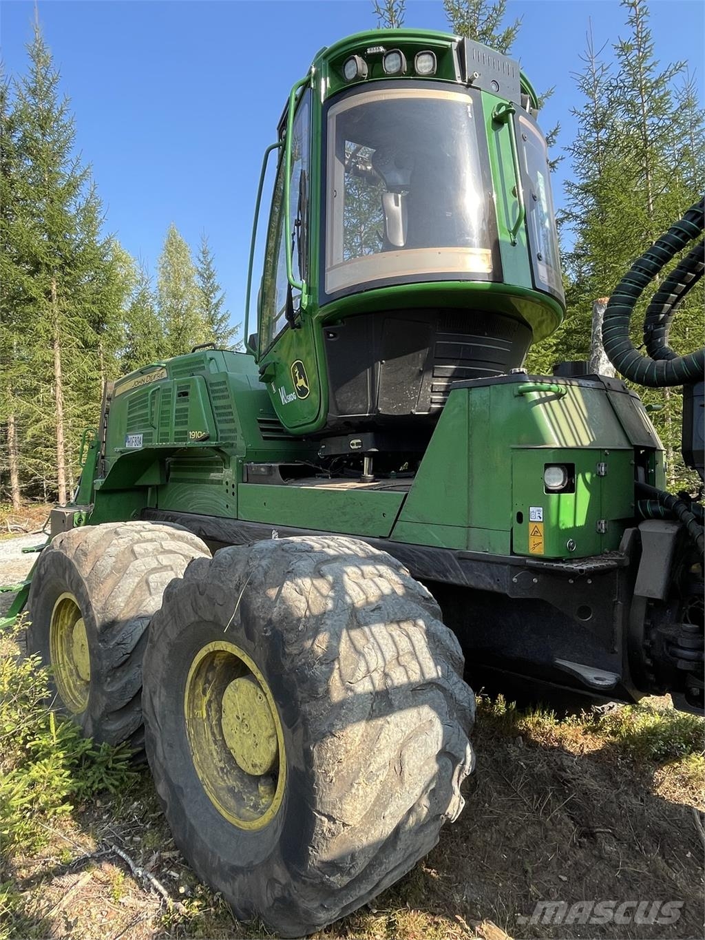John Deere 1910G Lassbærere