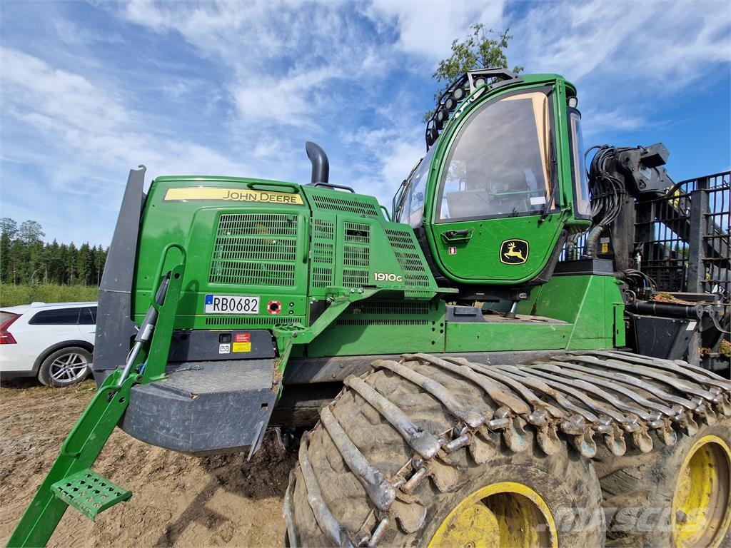 John Deere 1910G Lassbærere