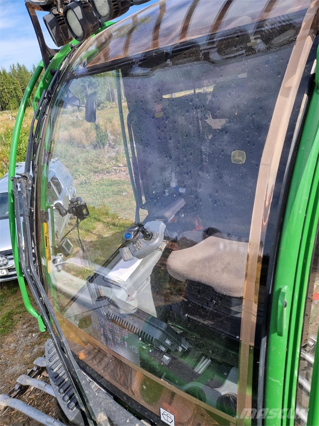 John Deere 1910G Lassbærere