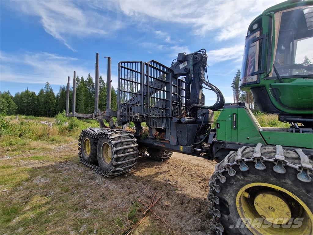 John Deere 1910G Lassbærere