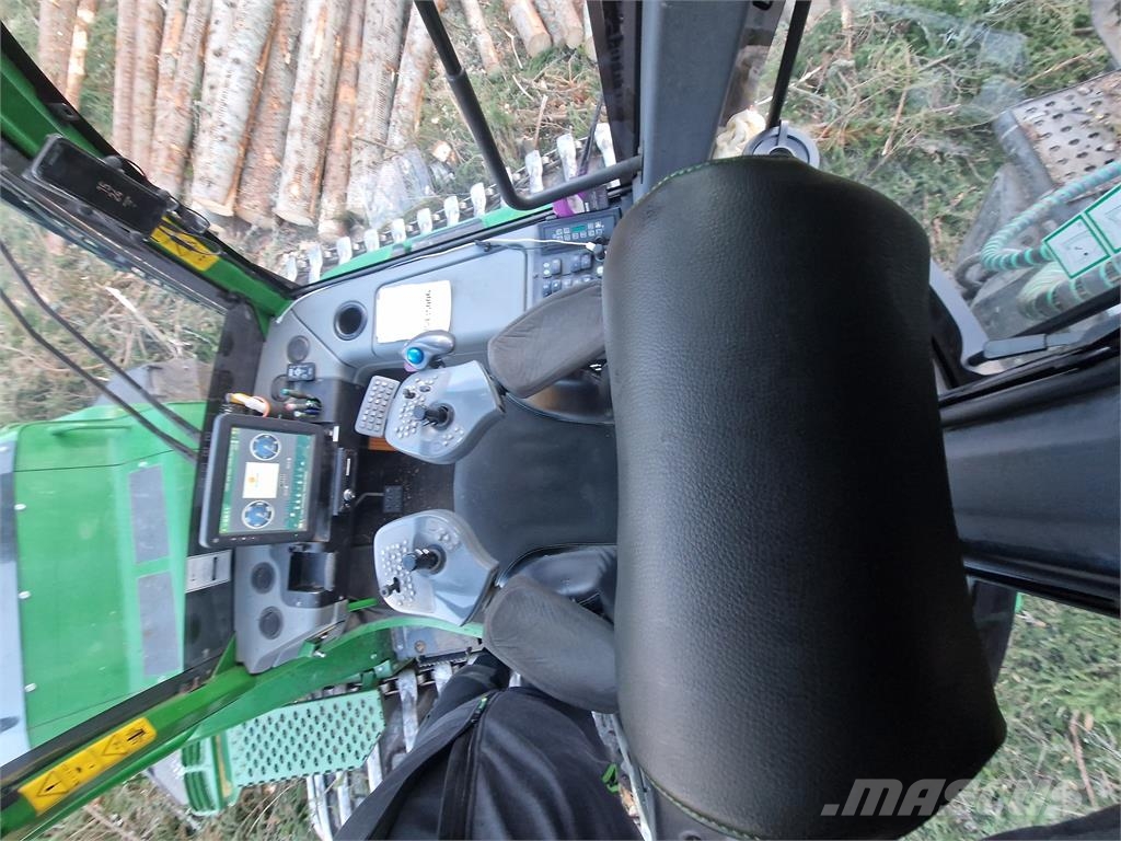 John Deere 1910G Forvarderi