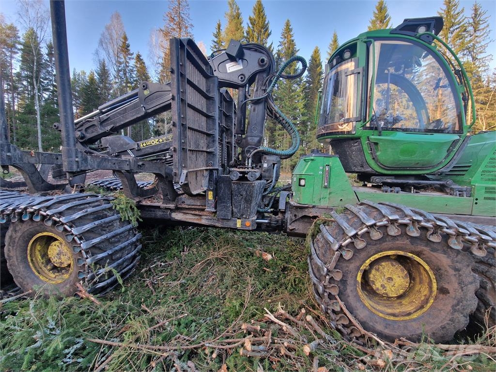John Deere 1910G Forvarderi