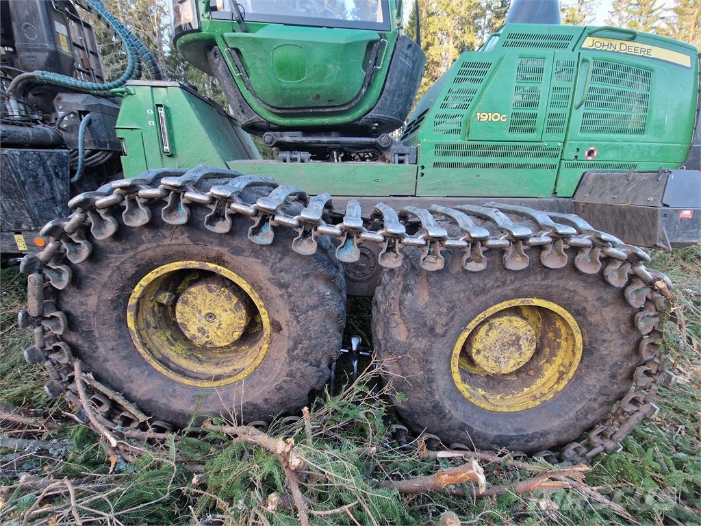 John Deere 1910G Forvarderi