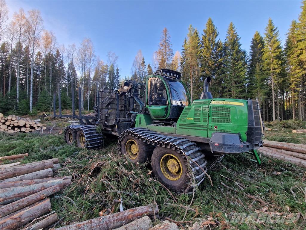 John Deere 1910G Forvarderi