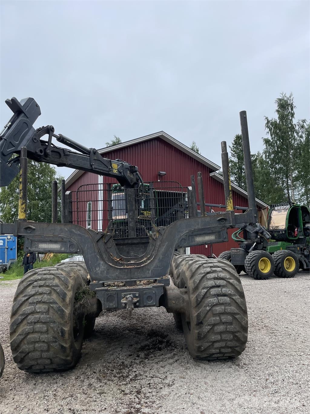 John Deere 1910G شاحنات
