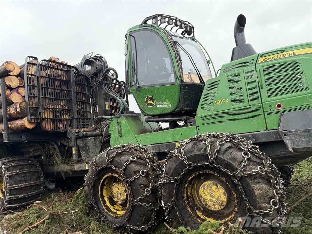John Deere 1910G شاحنات