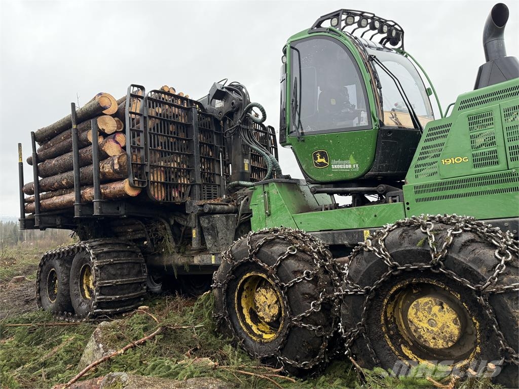 John Deere 1910G شاحنات