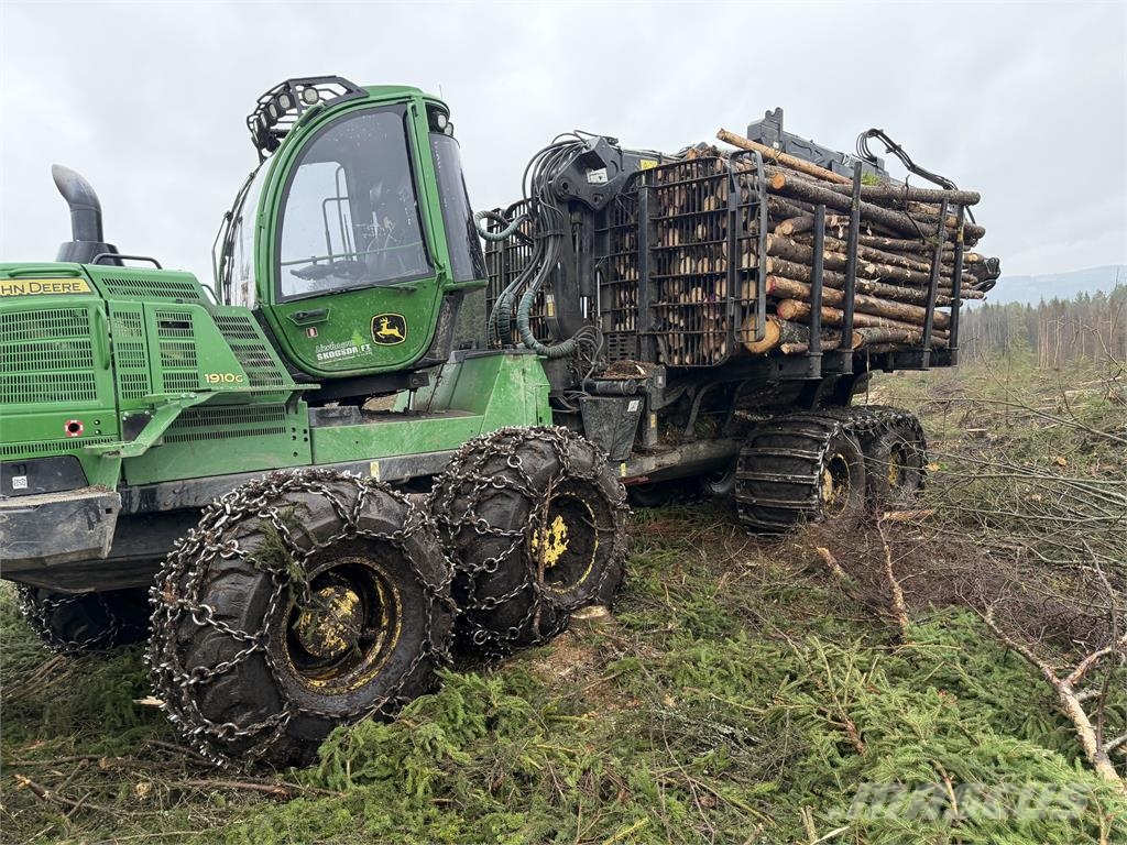 John Deere 1910G شاحنات