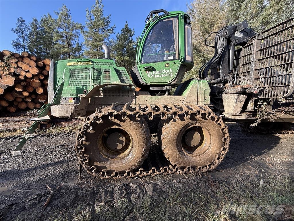 John Deere 1910G Форвардери